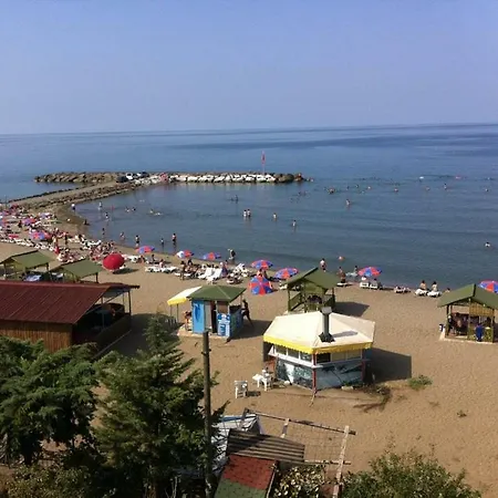 Blue White * Trabzon